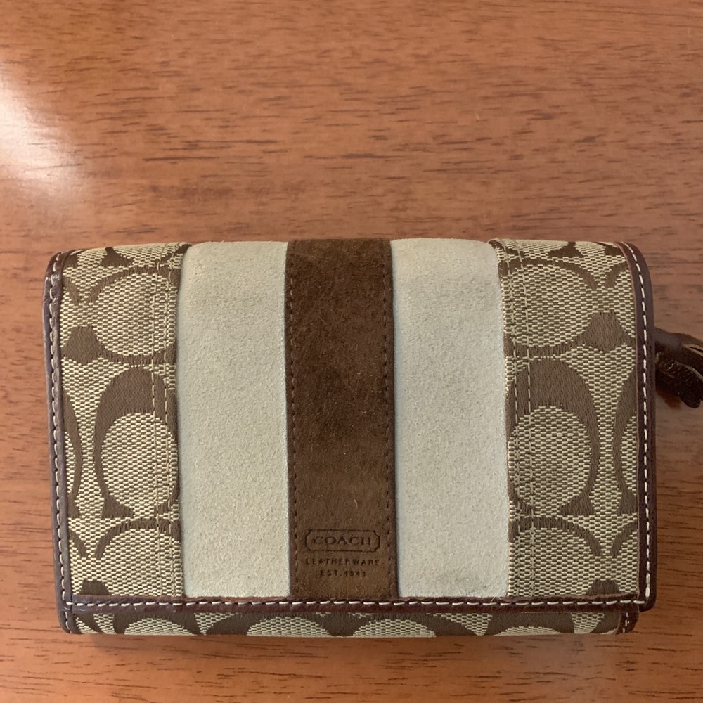 Coach Wallet Brown and Beige